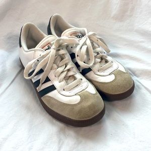 Kids Adidas Samba Vegan Shoes, Cloud White/Core Black/Gum, Size 3